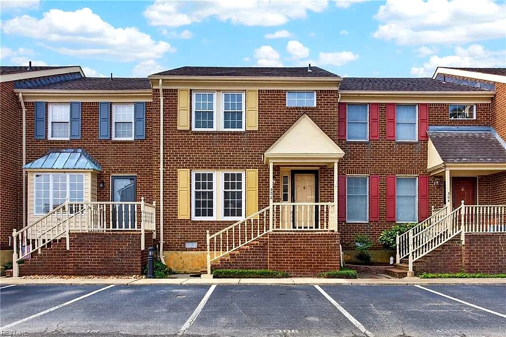 306 Worthington Square SQ, PORTSMOUTH VA 23704 - Main photo