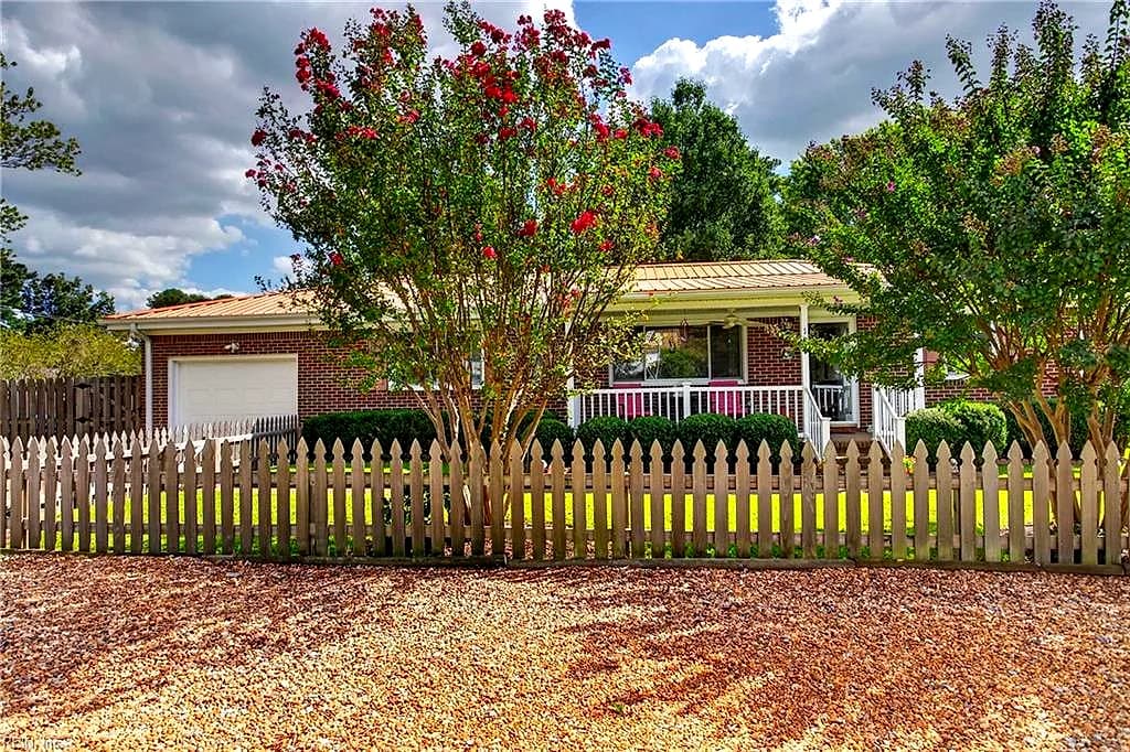 117 Kelly DR, PORTSMOUTH VA 23702 - Photo 3