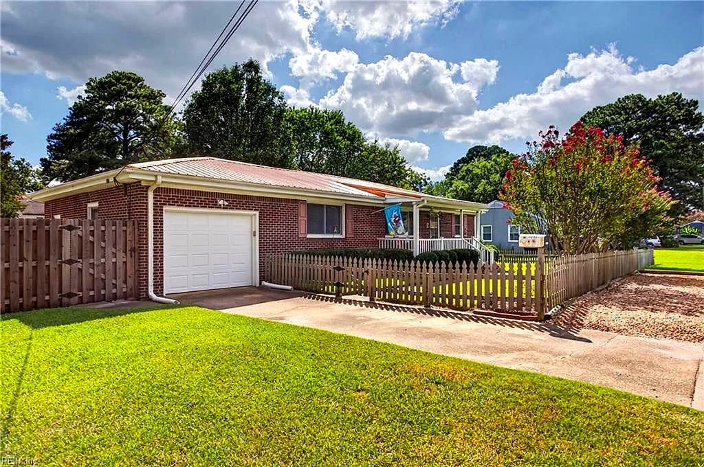 117 Kelly DR, PORTSMOUTH VA 23702 - Photo 4
