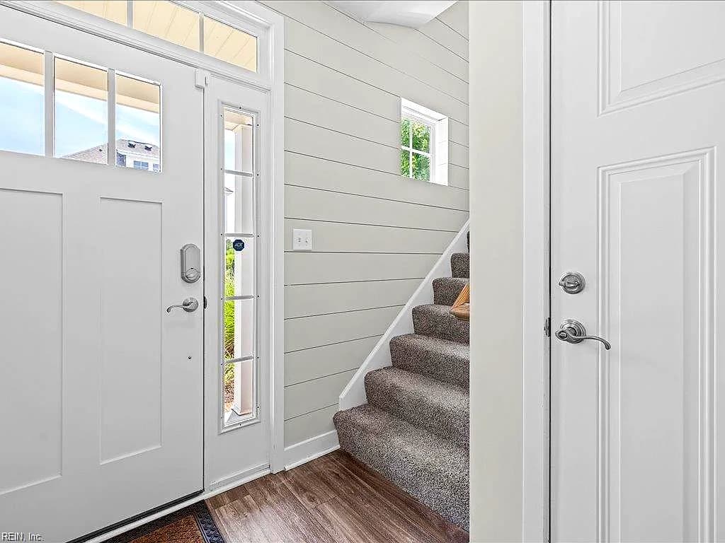 311 Fishers CT, HAMPTON VA 23666 - Photo 5