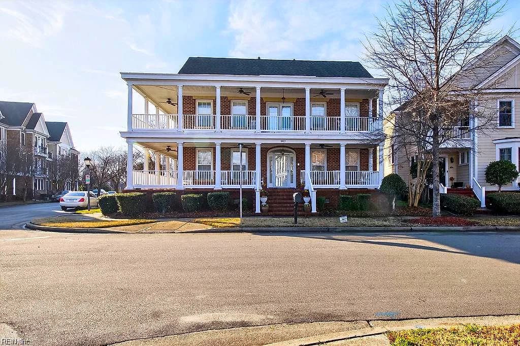 1017 Godfrey AVE, NORFOLK VA 23504 - Photo 2