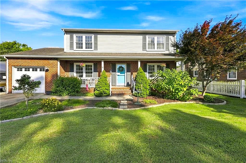 8 Fort Worth ST, Hampton — 4 bed Residential, 2,073 sqft