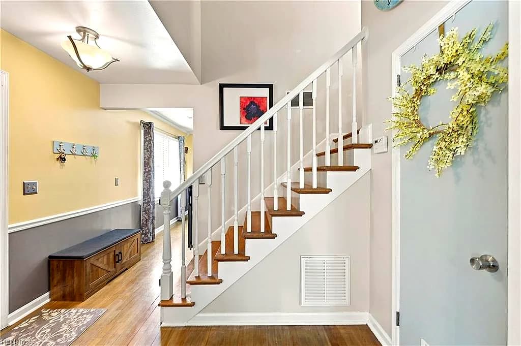 8 Fort Worth ST, HAMPTON VA 23669 - Photo 5