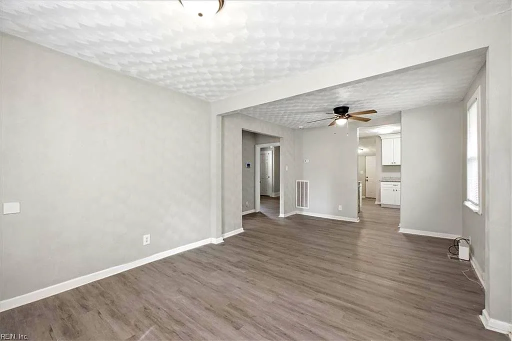 91 Gillis RD, PORTSMOUTH VA 23702 - Photo 5