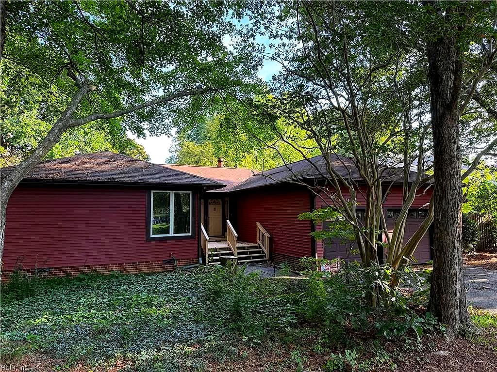 223 Yorktown RD, YORKTOWN VA 23693 - Photo 3