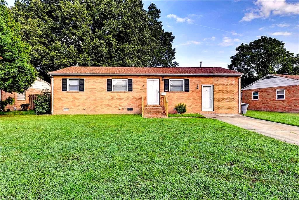 451 Fort Worth ST, HAMPTON VA 23669 - Photo 3
