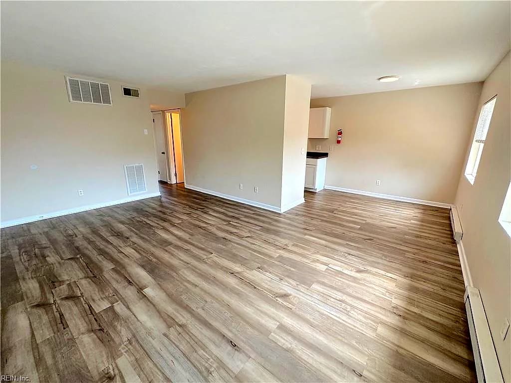 1126 Sparrow RD #12, CHESAPEAKE VA 23325 - Photo 5