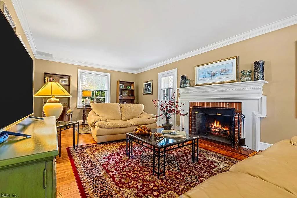 909 Clay ST, FRANKLIN VA 23851 - Photo 4