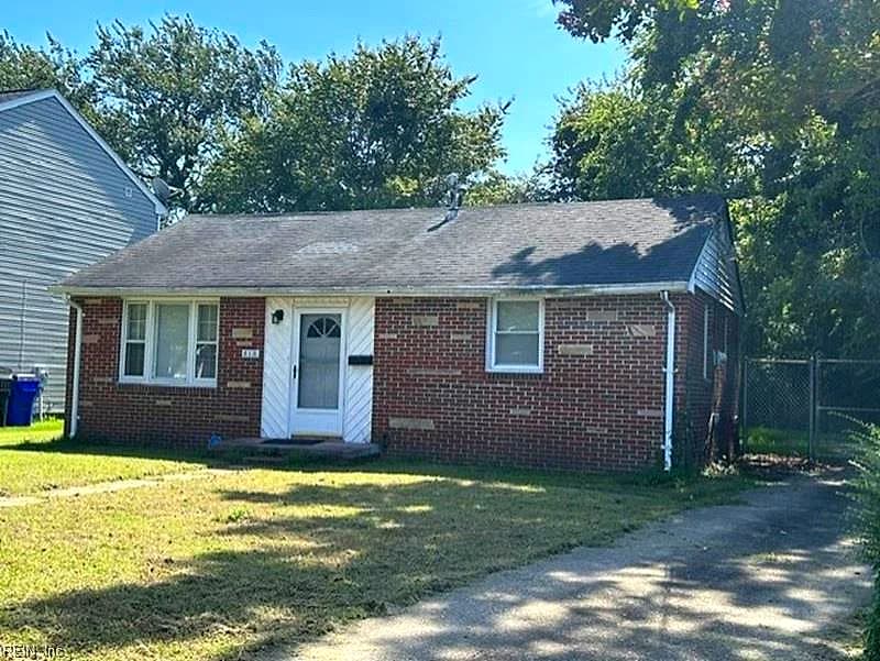 813 Johnstons RD, NORFOLK VA 23513 - Photo 3