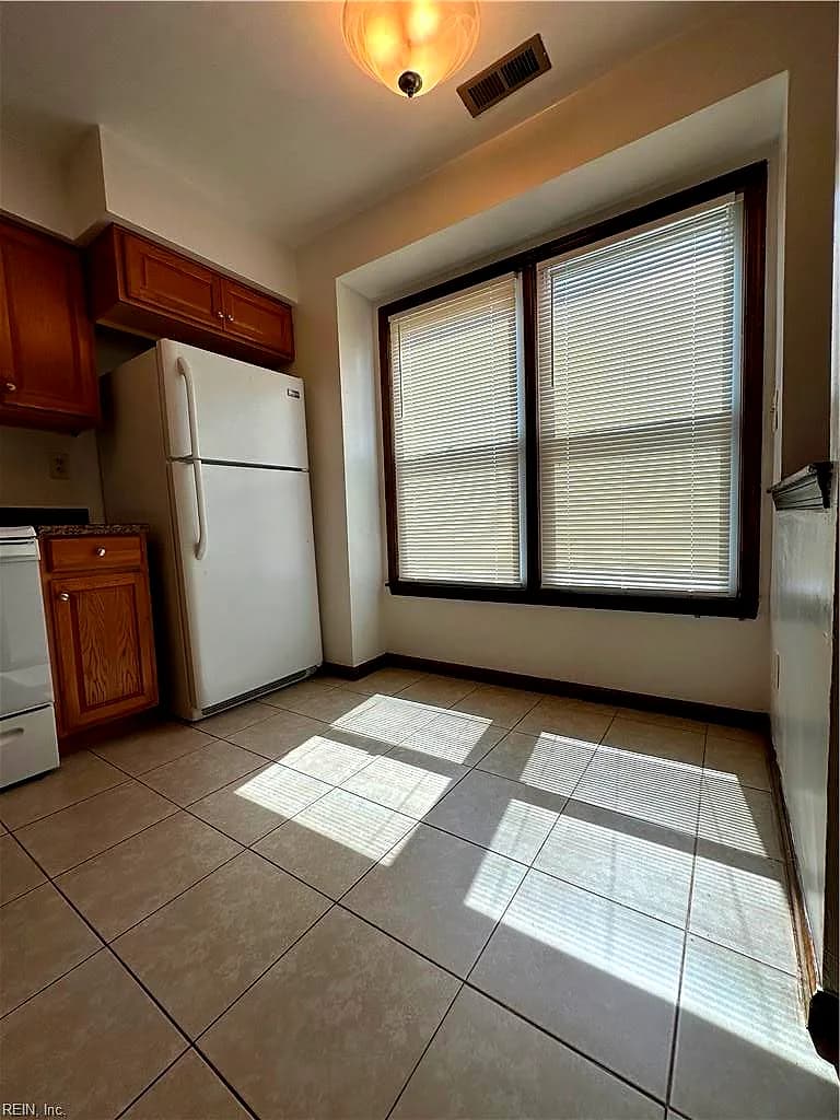 3825 Buchanan DR, VIRGINIA BEACH VA 23456 - Photo 5