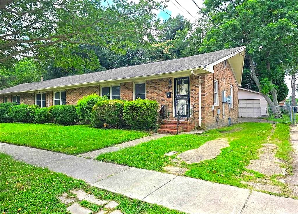 370 Carver CIR, PORTSMOUTH VA 23701 - Photo 3