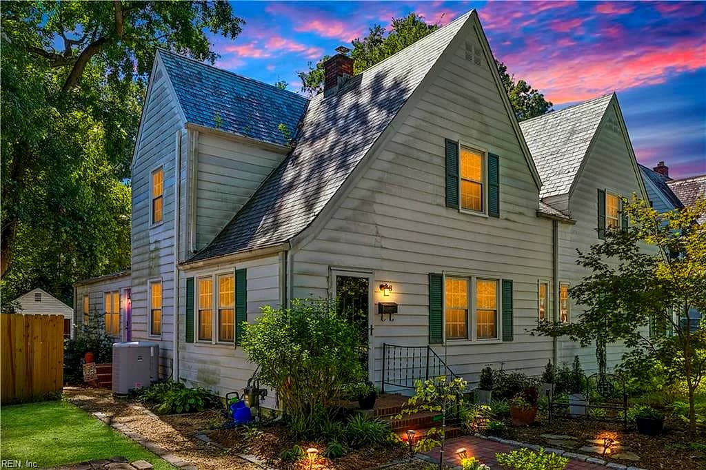 48 Hopkins ST, NEWPORT NEWS VA 23601 - Photo 2