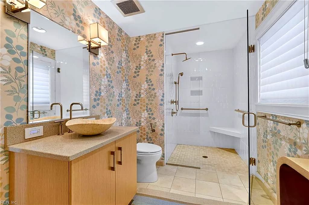 7200 Ocean Front AVE #B, VIRGINIA BEACH VA 23451 - Photo 5