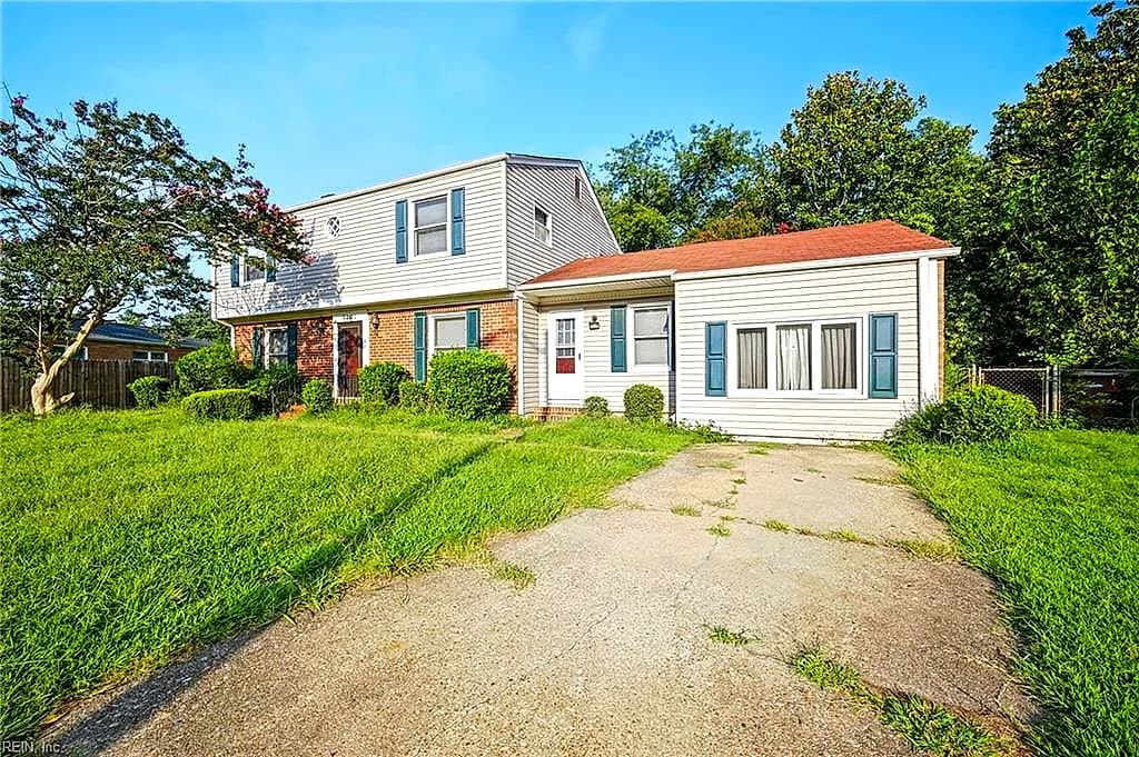 2205 Hilton CT, CHESAPEAKE VA 23324 - Photo 4