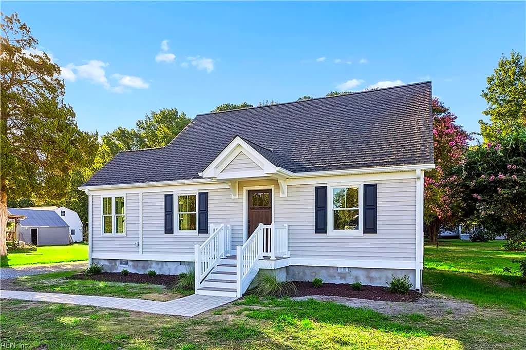 206 Shirley RD, SEAFORD VA 23696 - Photo 3