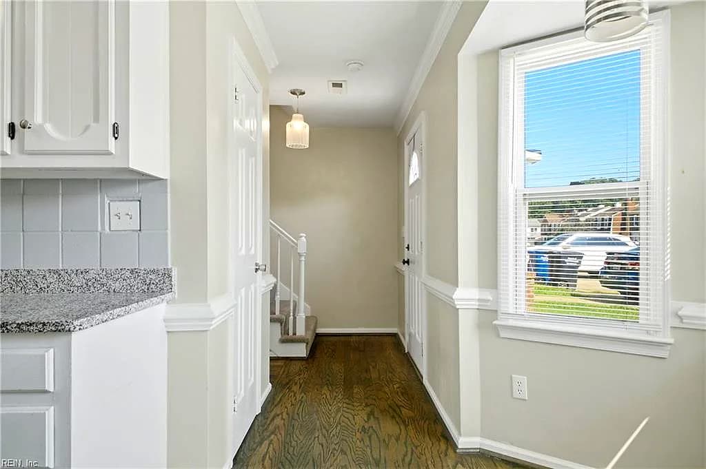 5767 Rivermill CIR, PORTSMOUTH VA 23703 - Photo 4