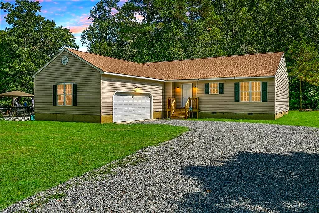 3313 Chickahominy RD, TOANO VA 23168 - Main photo