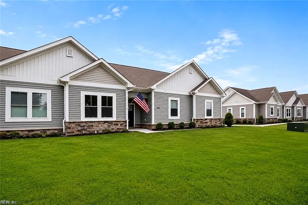 1008 Paragon Way #D, Suffolk, VA