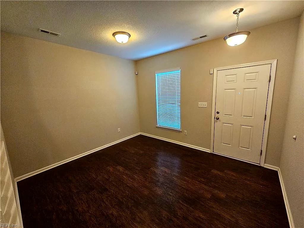 6017 Newington PL, SUFFOLK VA 23435 - Photo 4