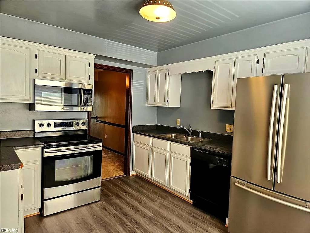 5622 PICADILLY LN, PORTSMOUTH VA 23703 - Photo 3
