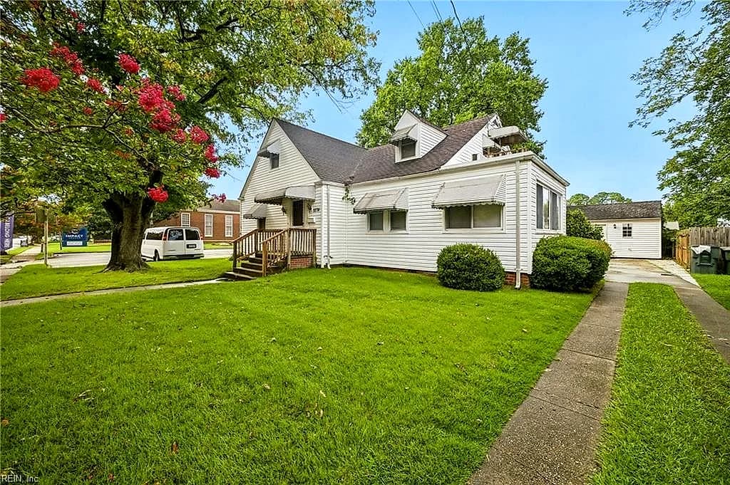 1074 Norview AVE #A, NORFOLK VA 23513 - Photo 3