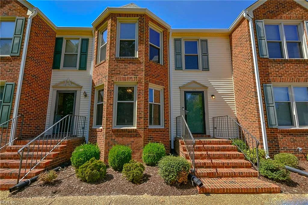 102 River Point DR, Suffolk — 3 bed Residential, 1,600 sqft