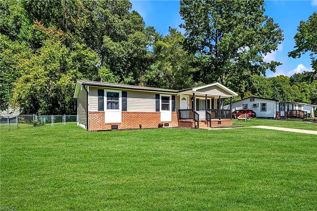 800 Nixon DR, SUFFOLK VA 23434 - Photo 3