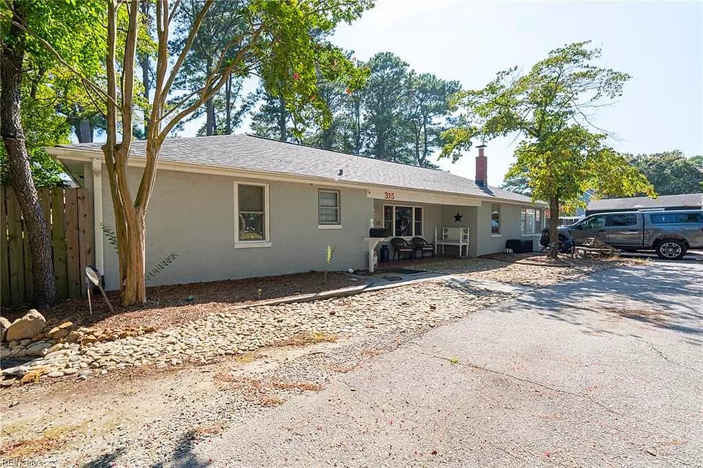 315 Thole ST, NORFOLK VA 23505 - Photo 3