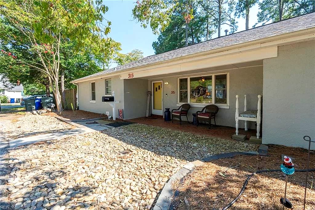 315 Thole ST, NORFOLK VA 23505 - Photo 4