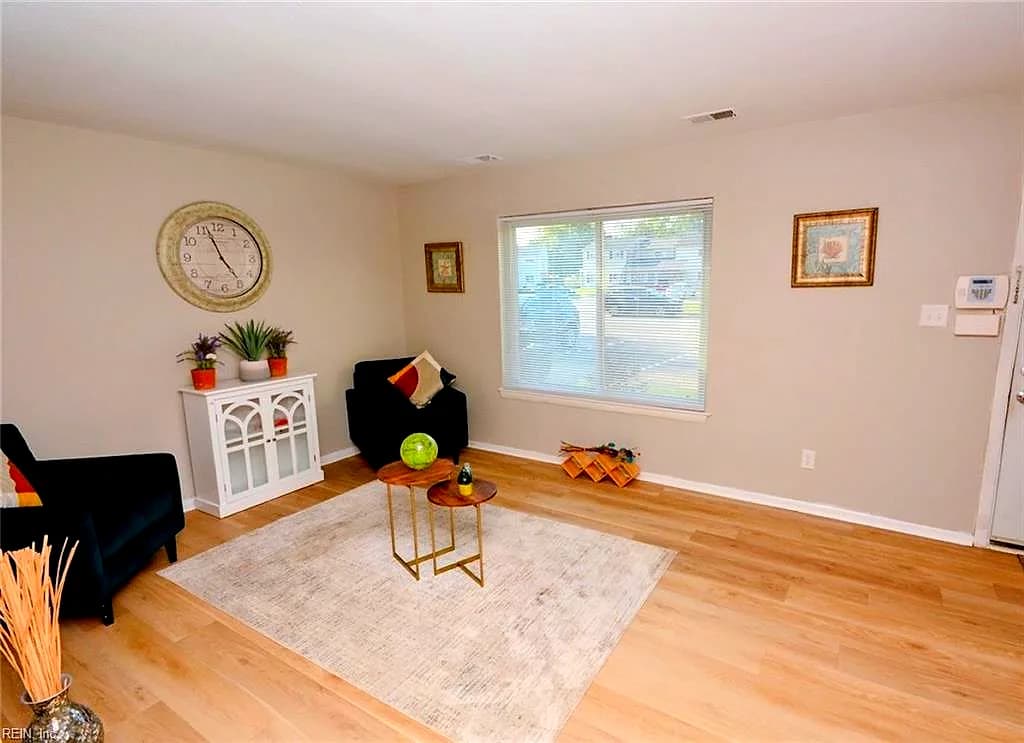 1406 Sierra DR, VIRGINIA BEACH VA 23453 - Photo 3