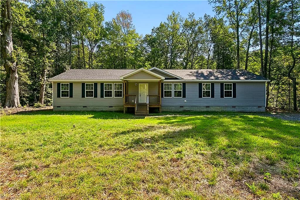 7831 Willis RD, GLOUCESTER VA 23061