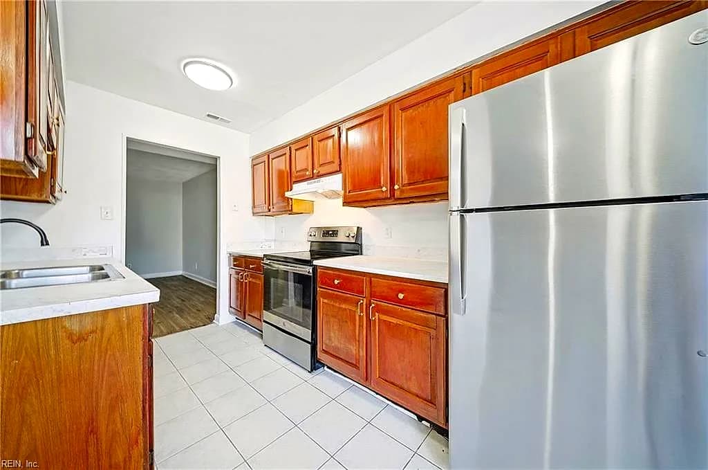 3527 Radford CIR, CHESAPEAKE VA 23321 - Photo 3