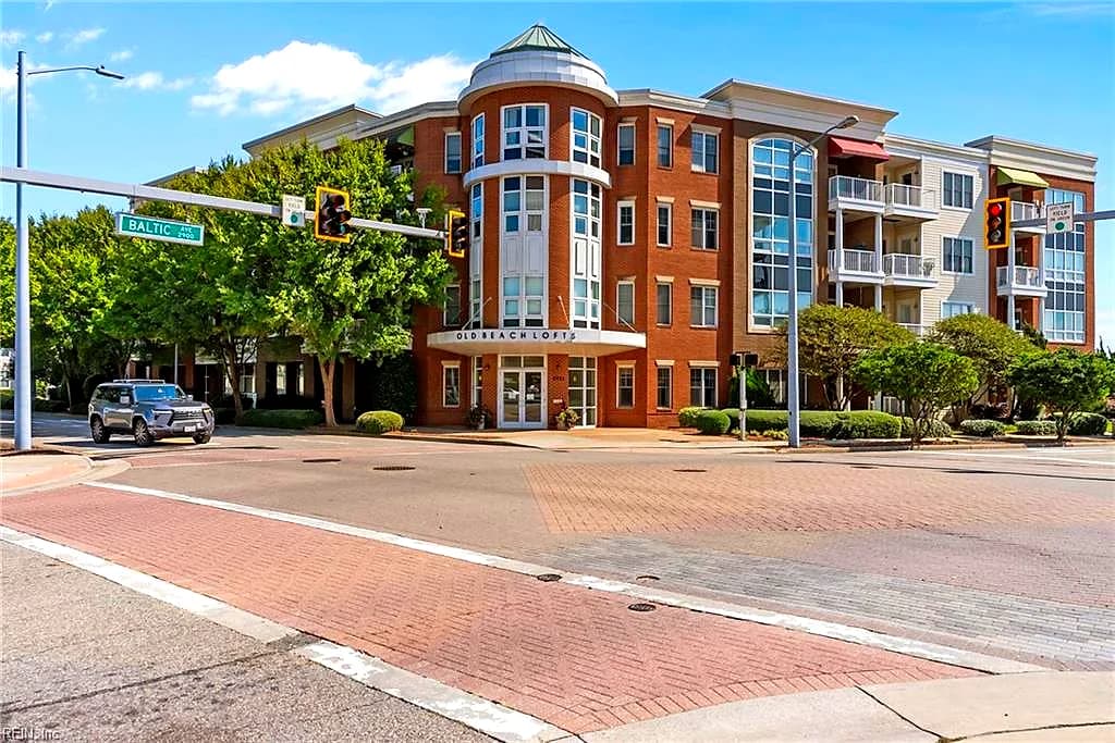 2951 Baltic AVE #101, VIRGINIA BEACH VA 23451 - Photo 2