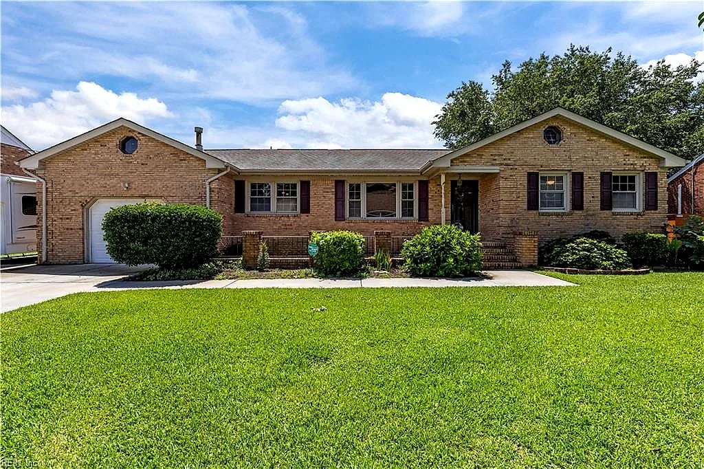 5917 Woodhaven CT, VIRGINIA BEACH VA 23464