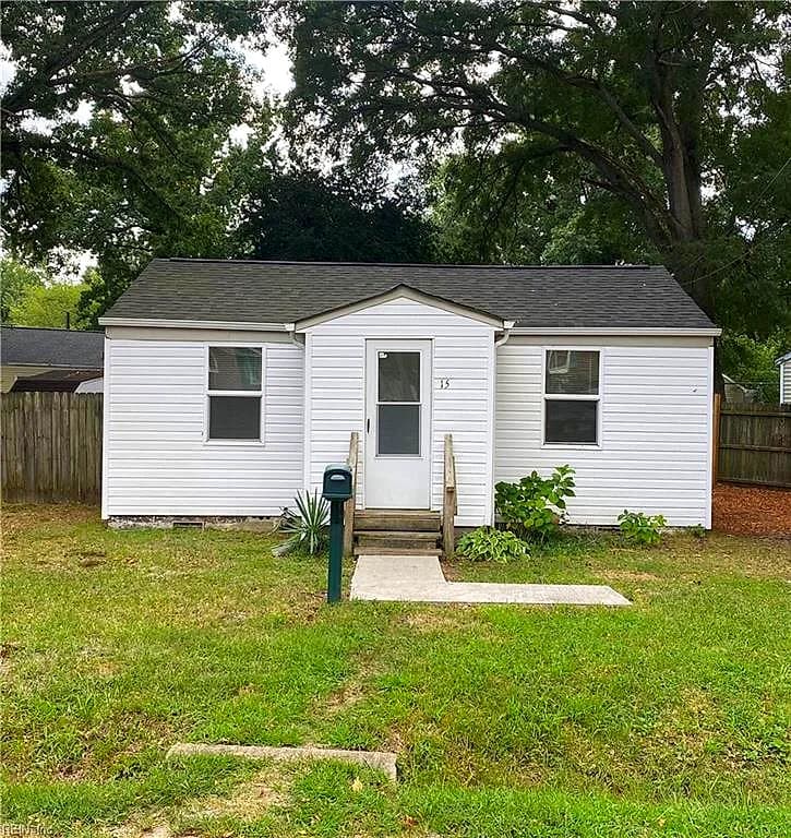 15 Haughton AVE, NEWPORT NEWS VA 23606 - Photo 2