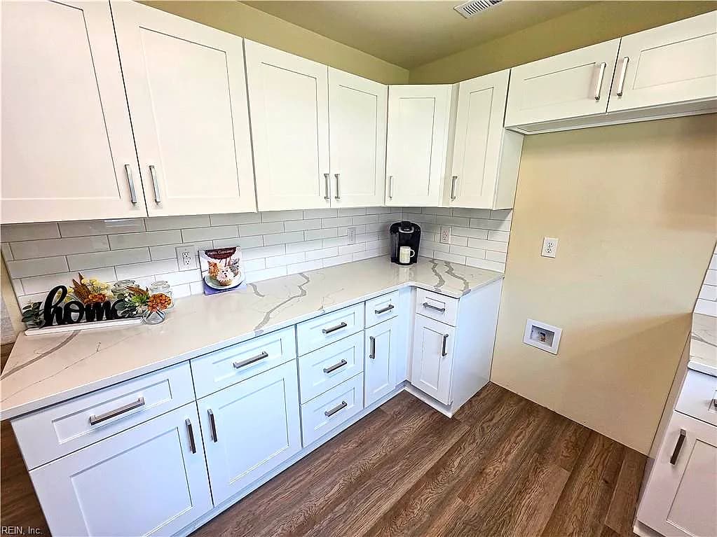 1325 Great Bridge BLVD, CHESAPEAKE VA 23320 - Photo 3