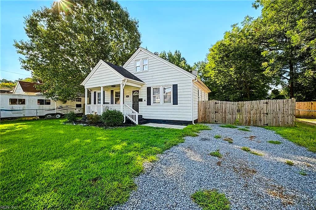 2123 Greenwood DR, PORTSMOUTH VA 23702 - Photo 4