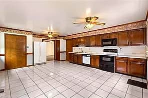 512 Winwood DR, CHESAPEAKE VA 23323 - Photo 3