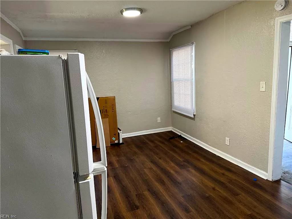23 Farragut ST, PORTSMOUTH VA 23702 - Photo 4