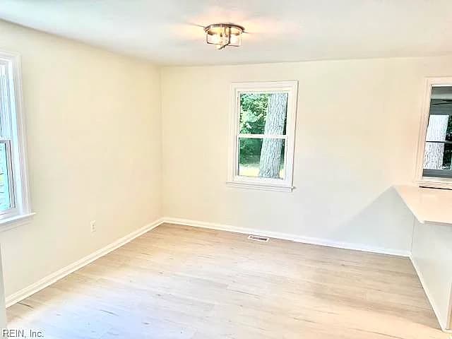 107 Sinclair ST, NORFOLK VA 23505 - Photo 4