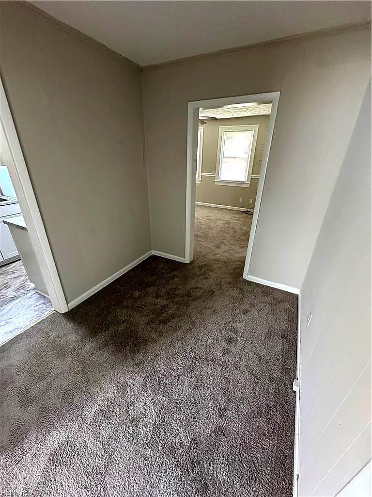 627 Decatur ST, NEWPORT NEWS VA 23601 - Photo 5