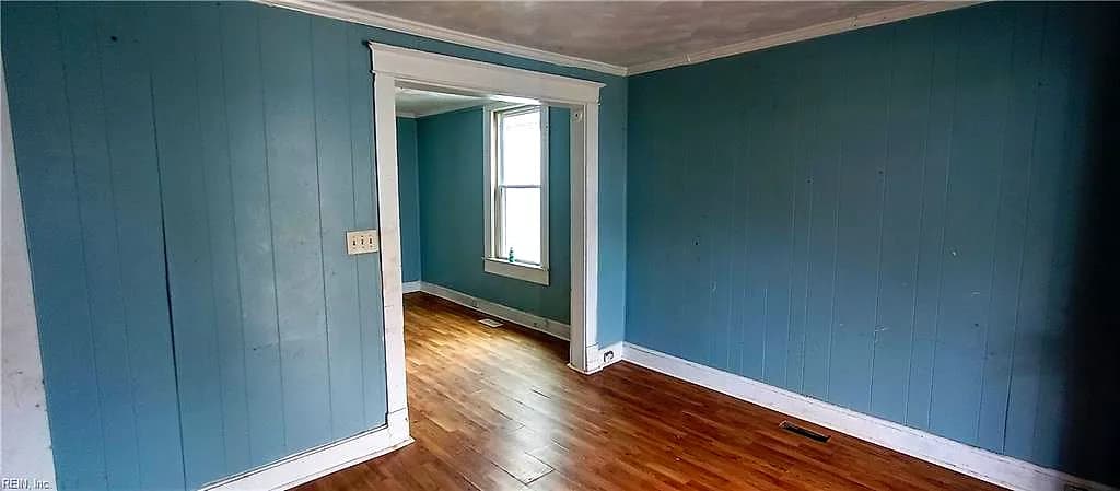 838 29TH ST, NEWPORT NEWS VA 23607 - Photo 3