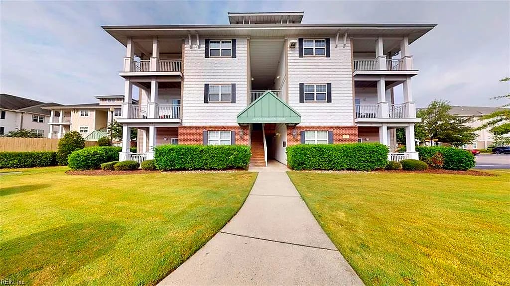 4332 Hillingdon Bnd #206, Chesapeake, VA