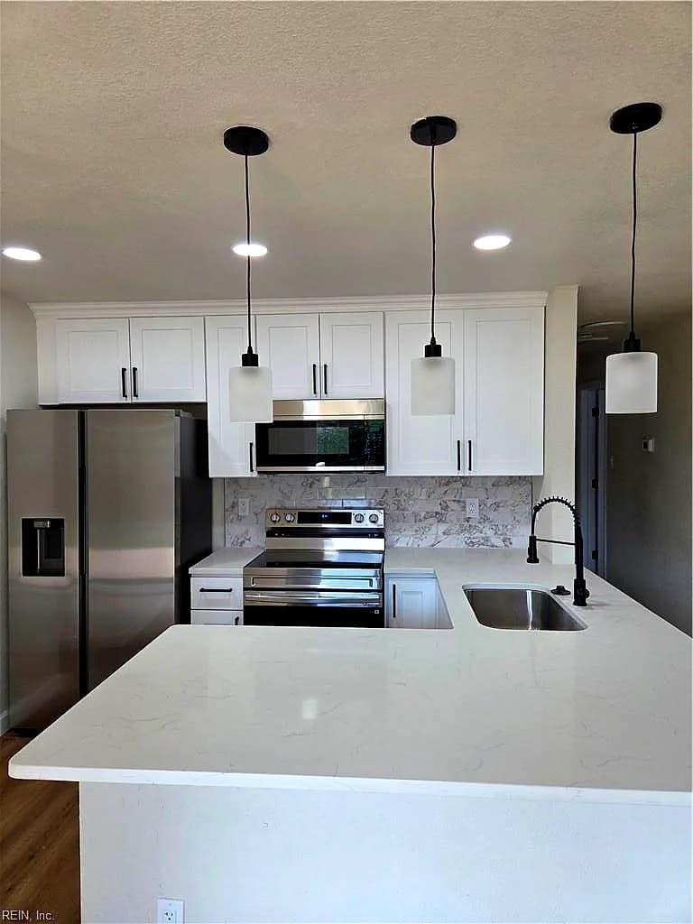 321 Beacon Rd RD #Ave, PORTSMOUTH VA 23702 - Photo 4