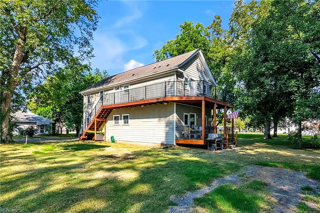 10361 Center ST, CARROLLTON VA 23314 - Photo 3