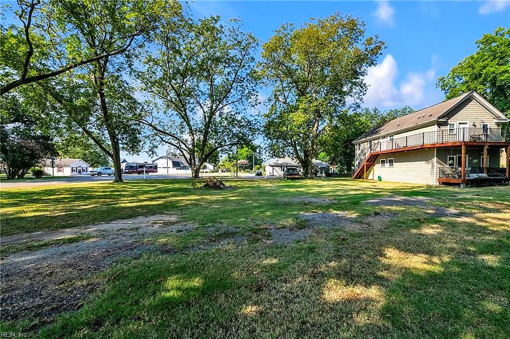10361 Center ST, CARROLLTON VA 23314 - Photo 5