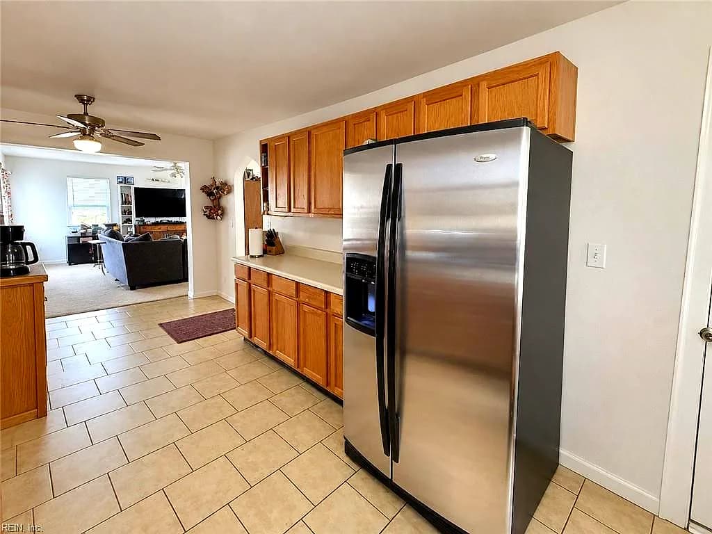 255 W Balview AVE, NORFOLK VA 23503 - Photo 5