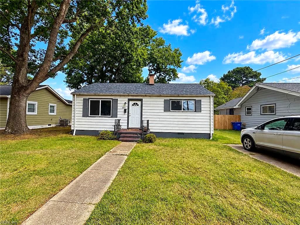 303 Ivey ST, PORTSMOUTH VA 23701 - Main photo