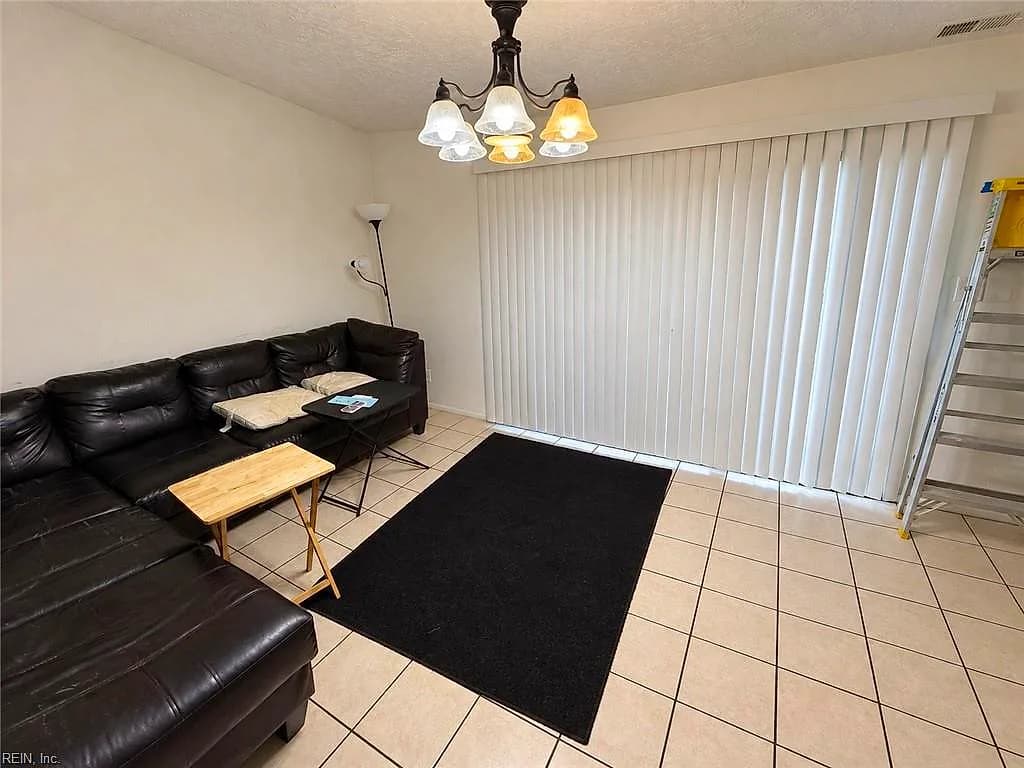 724 Arthur AVE, VIRGINIA BEACH VA 23452 - Photo 3