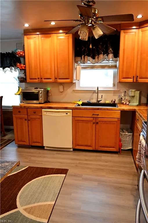 4446 Desert RD, SUFFOLK VA 23434 - Photo 5